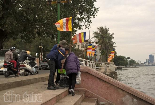 Thả cá chép Tết ông Công, ông Táo cũng cần có ý thức bảo vệ môi trường ảnh 3